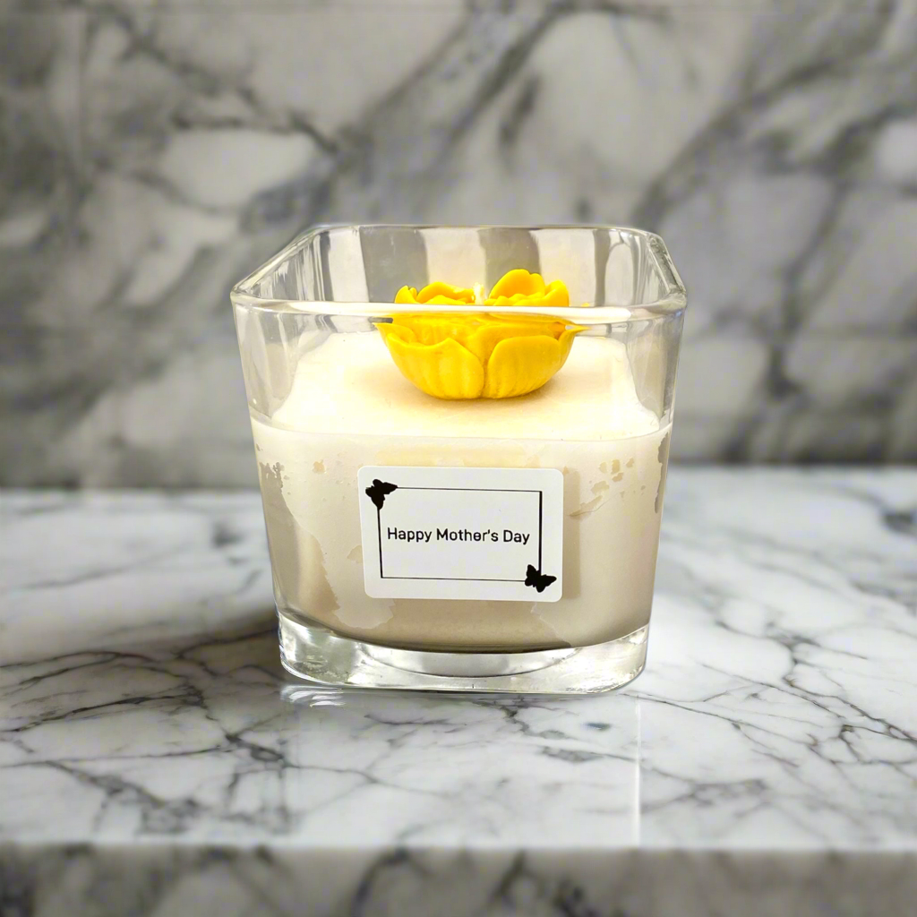Flower Soy Wax Candle, Fresh Vanilla Scent
